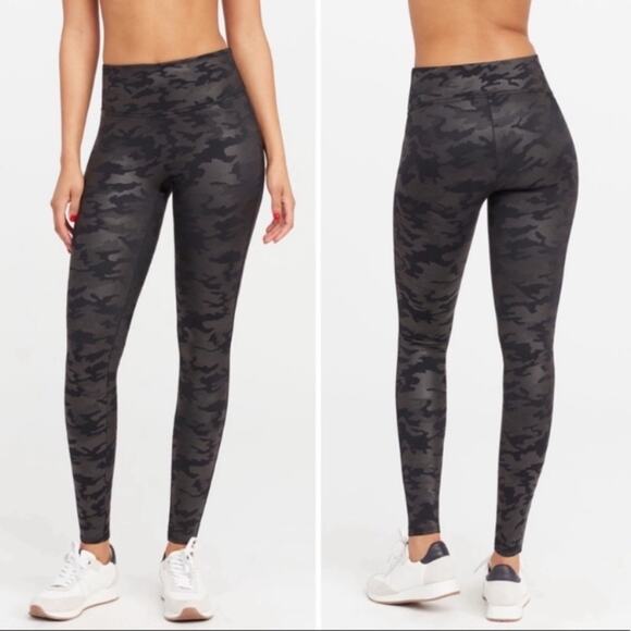 NWT Spanx Faux Leather Camo Leggings - Picture 2 of 7